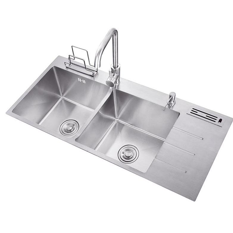 benefits of a stainless steel kitchen sink